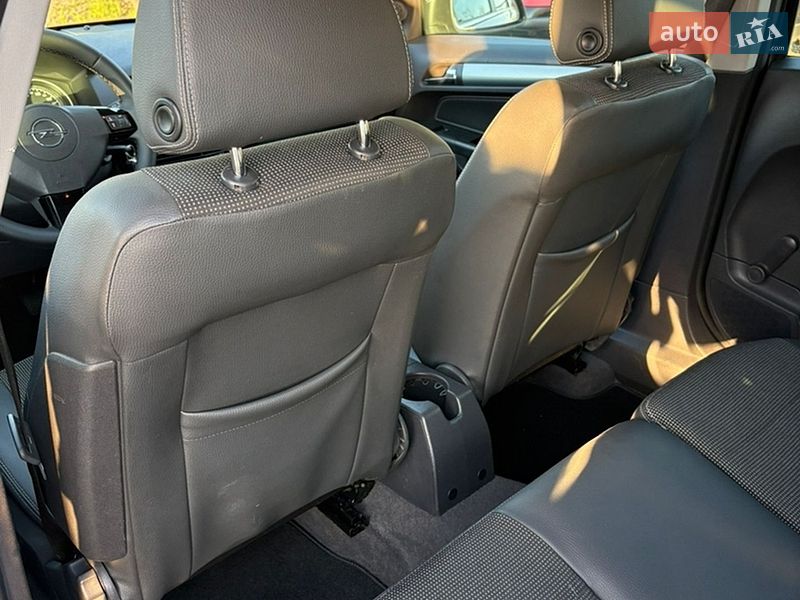 Универсал Opel Astra 2009 в Белой Церкви