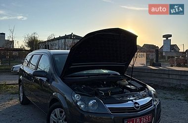 Универсал Opel Astra 2009 в Белой Церкви