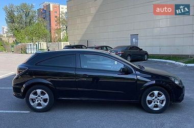 Хэтчбек Opel Astra 2006 в Харькове
