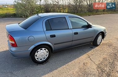 Седан Opel Astra 2007 в Одессе