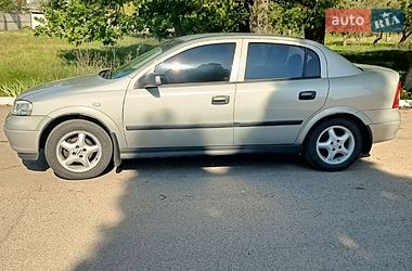 Седан Opel Astra 2008 в Хмельнике