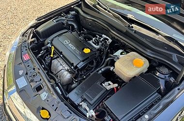 Универсал Opel Astra 2010 в Полтаве