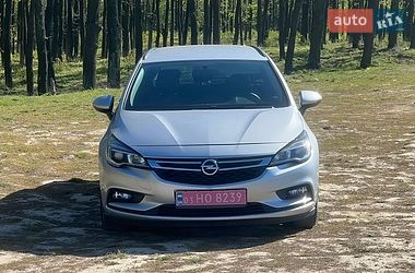 Універсал Opel Astra 2016 в Луцьку