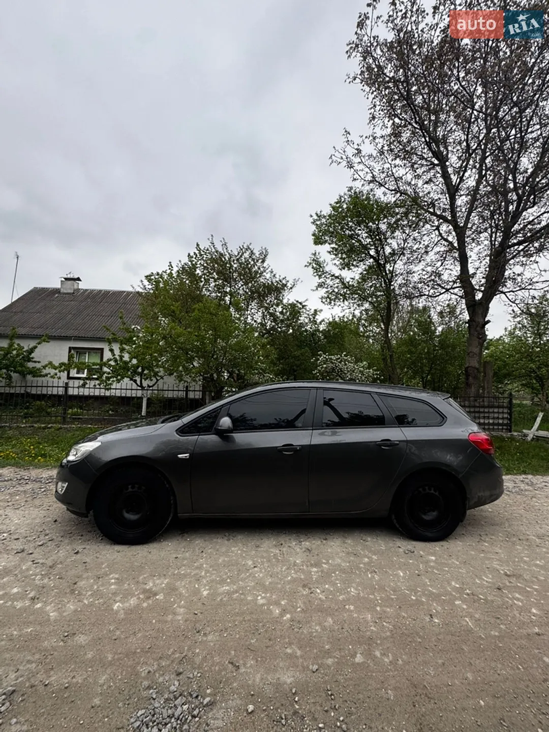 2011 Opel Astra - мініатюра 12