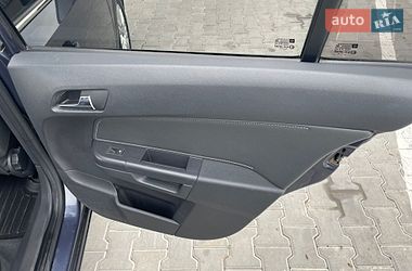 Универсал Opel Astra 2008 в Тульчине