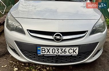 Універсал Opel Astra 2013 в Хмельницькому