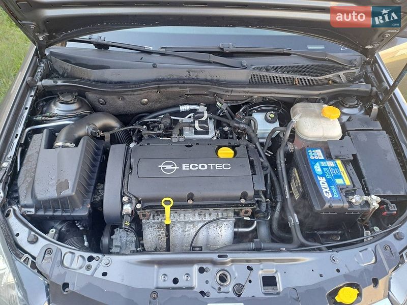 Універсал Opel Astra 2009 в Решетилівці