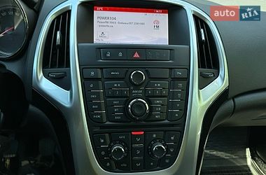 Универсал Opel Astra 2014 в Киеве