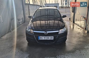 Универсал Opel Astra 2005 в Стрые