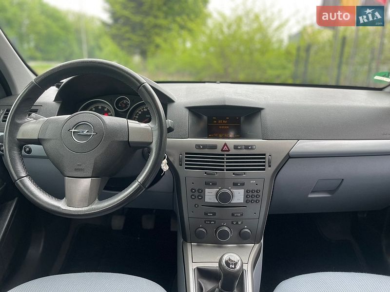 Универсал Opel Astra 2006 в Виннице
