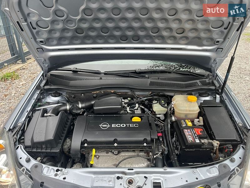 Универсал Opel Astra 2006 в Виннице