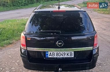 Универсал Opel Astra 2005 в Могилев-Подольске