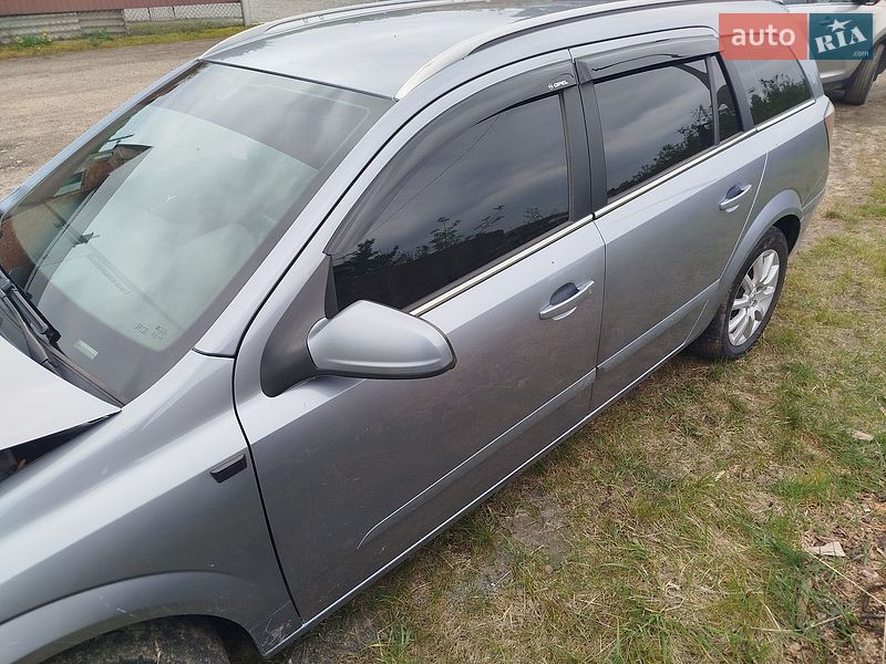 Opel Astra 2004