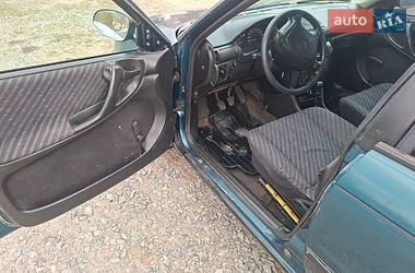 Седан Opel Astra 1995 в Немирове
