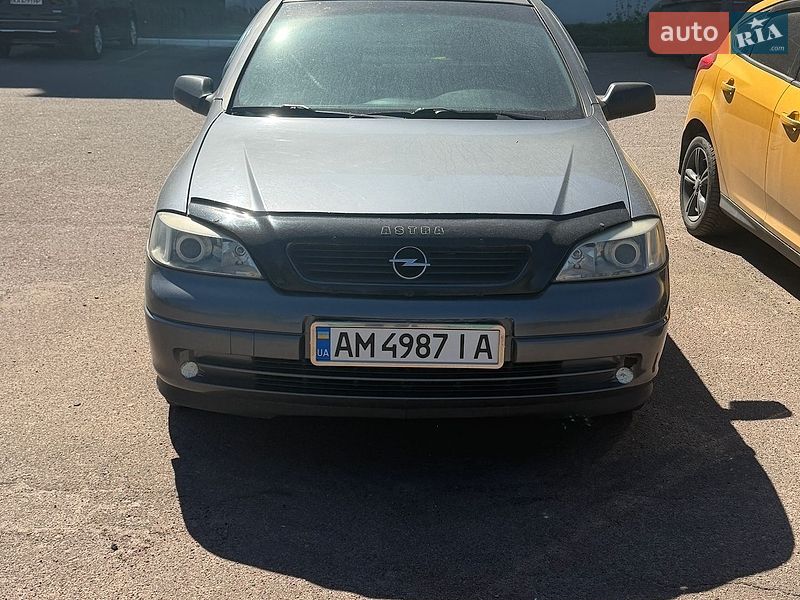 Седан Opel Astra 2007 в Овручі