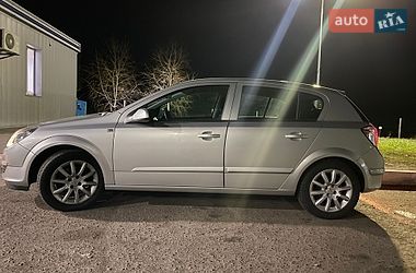 Хетчбек Opel Astra 2004 в Києві