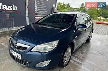 Универсал Opel Astra 2012 в Львове фото 2 Универсал Opel Astra 2012 в Львове
