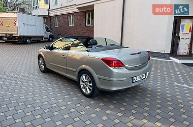 Кабриолет Opel Astra 2007 в Киеве