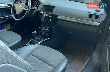 Кабриолет Opel Astra 2007 в Киеве фото 14 Кабриолет Opel Astra 2007 в Киеве