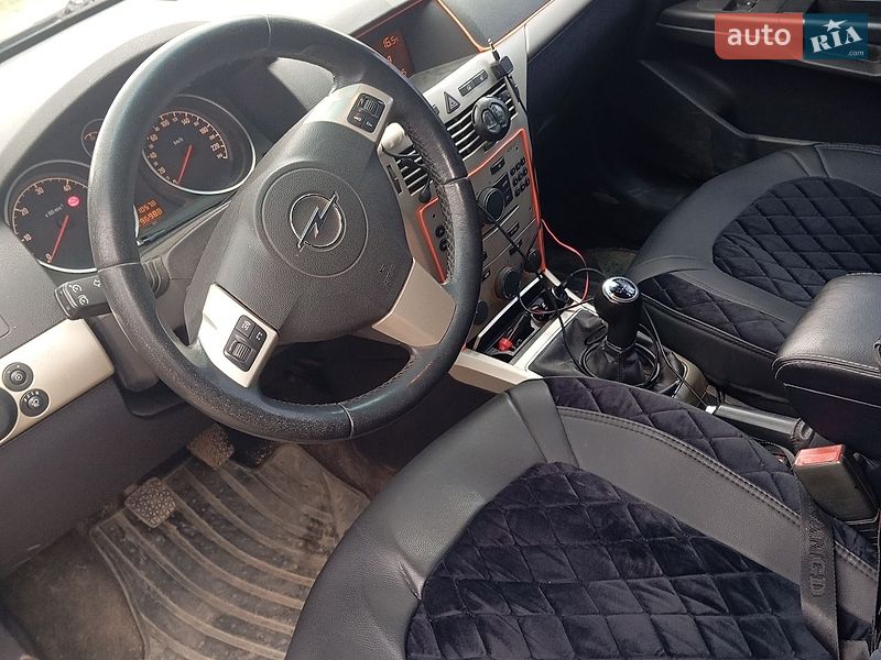 Універсал Opel Astra 2008 в Хмельницькому