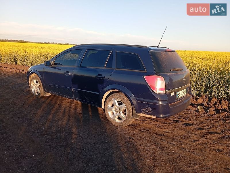 Універсал Opel Astra 2008 в Хмельницькому