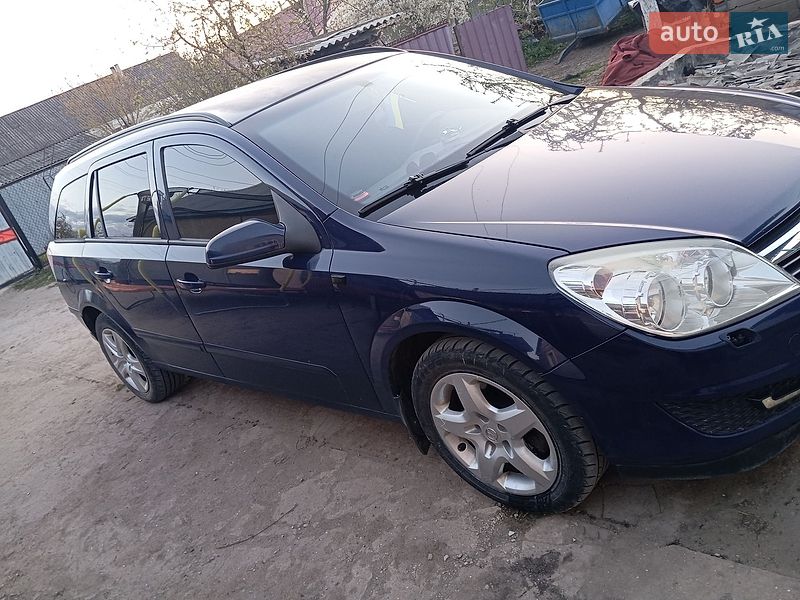 Універсал Opel Astra 2008 в Хмельницькому