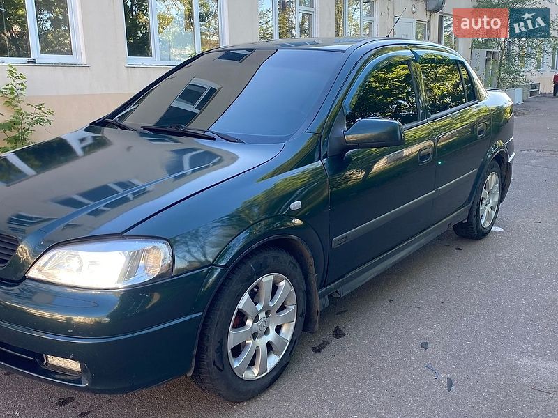 Седан Opel Astra 1999 в Одесі