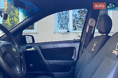 Седан Opel Astra 1999 в Одесі