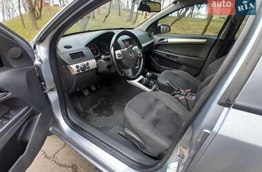 Универсал Opel Astra 2007 в Калуше