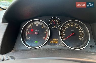 Універсал Opel Astra 2009 в Луцьку