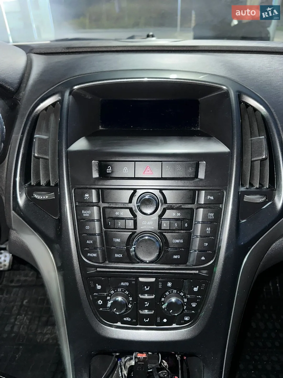 2012 Opel Astra - мініатюра 12