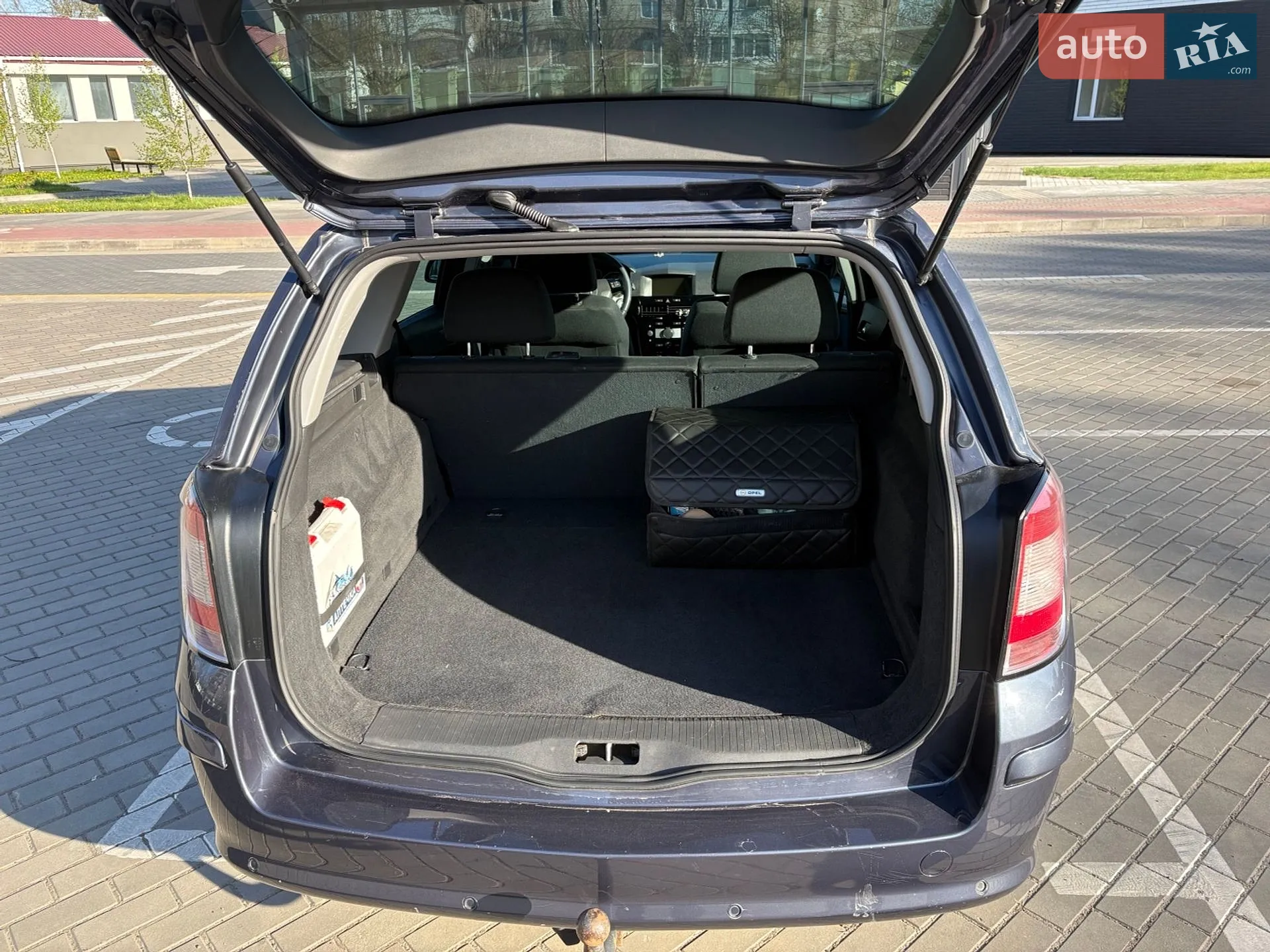2010 Opel Astra - мініатюра 13