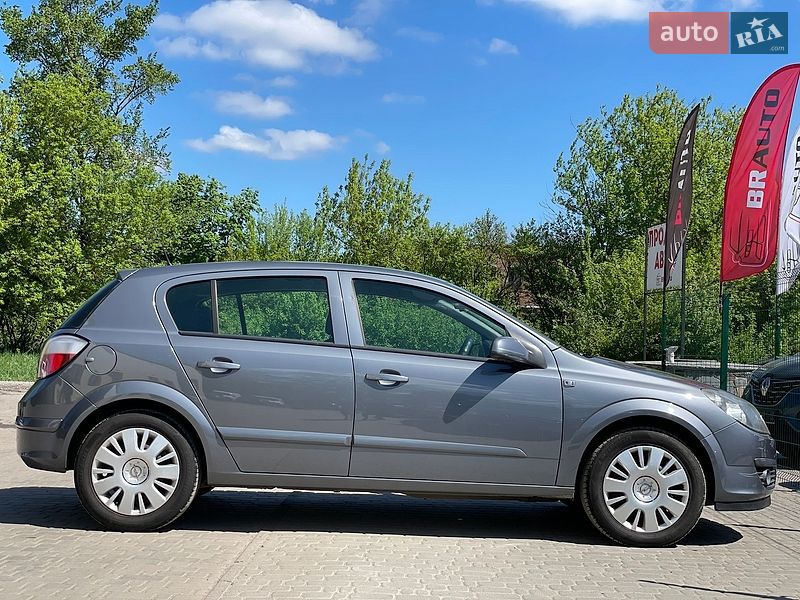 Хетчбек Opel Astra 2006 в Бердичеві