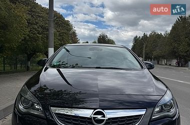 Хэтчбек Opel Astra 2010 в Ровно