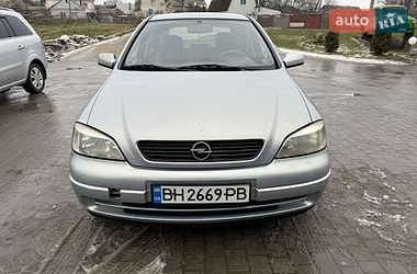 Хэтчбек Opel Astra 2002 в Одессе