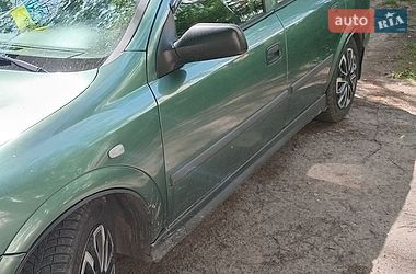 Седан Opel Astra 2006 в Хмельницком