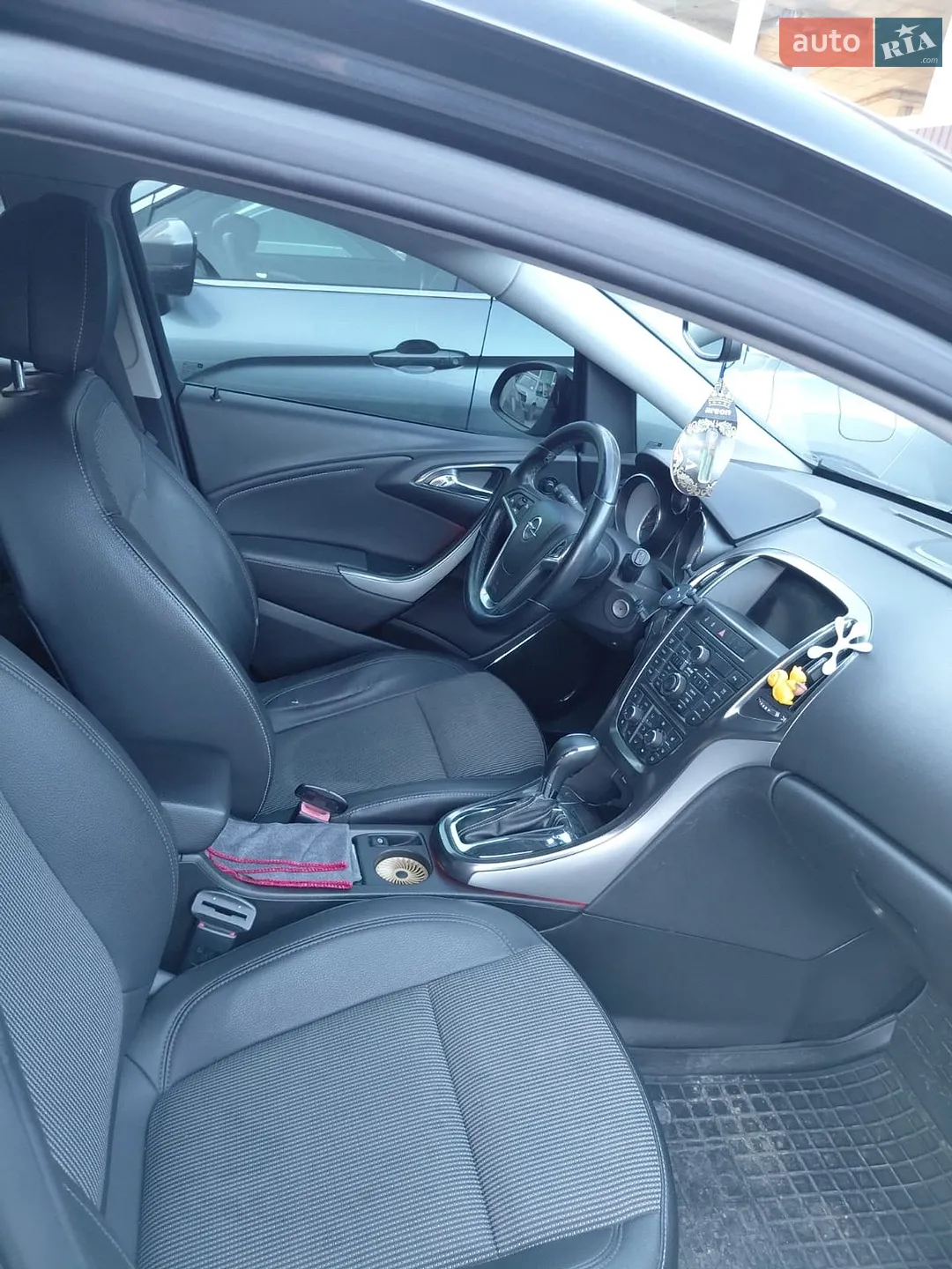 2010 Opel Astra - мініатюра 4