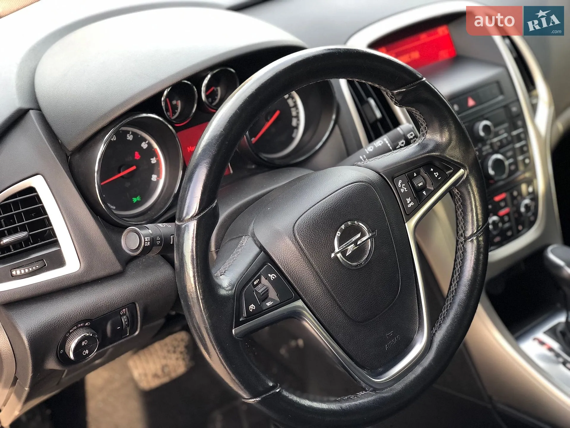 2012 Opel Astra - мініатюра 30