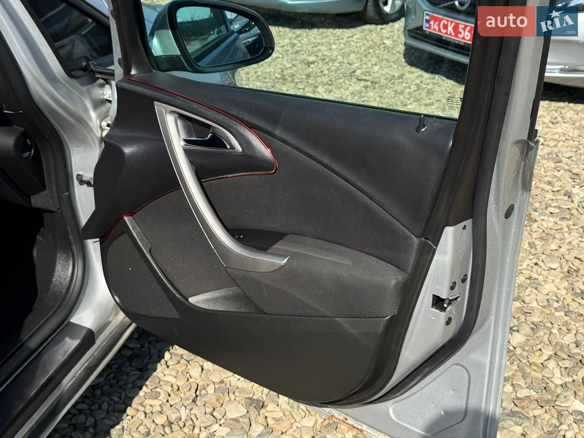 2011 Opel Astra - мініатюра 27