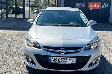 Універсал Opel Astra 2013 в Вінниці