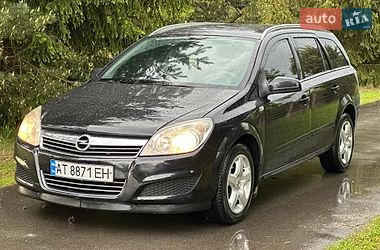 Универсал Opel Astra 2008 в Ивано-Франковске