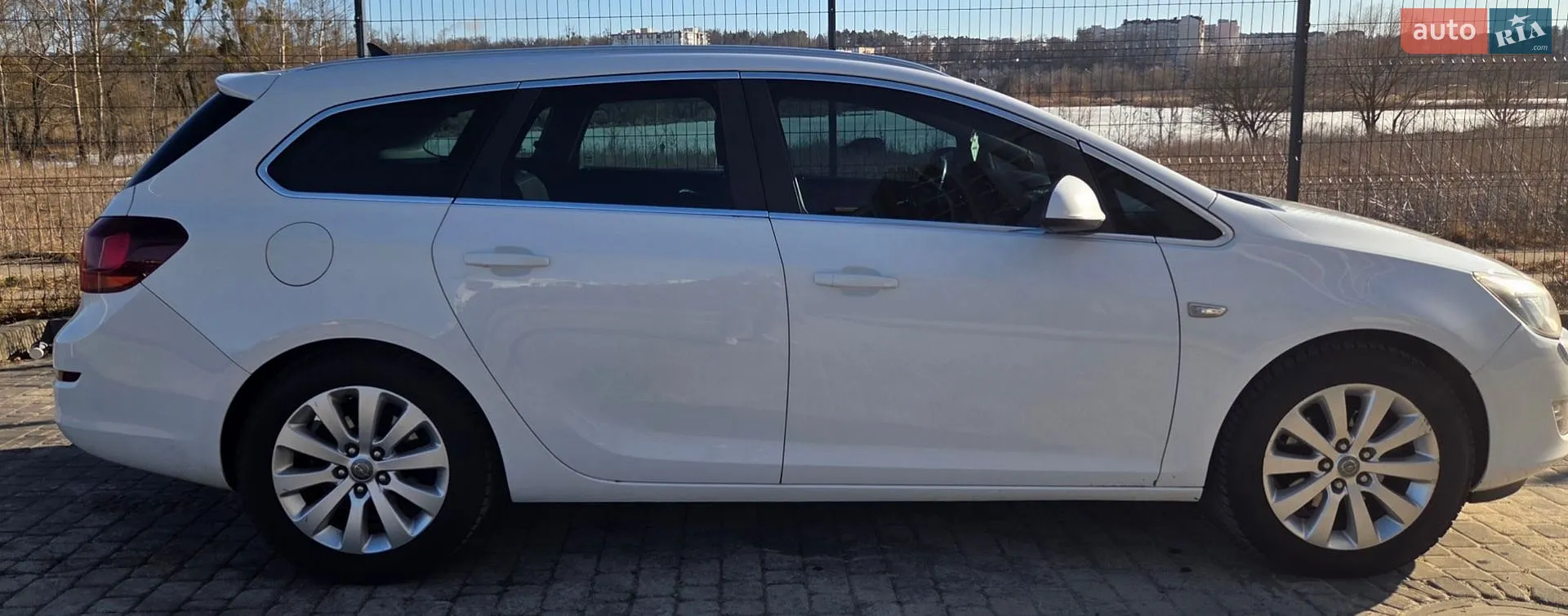 2011 Opel Astra - мініатюра 4
