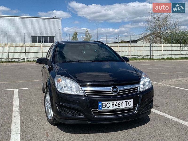 Универсал Opel Astra 2008 в Львове