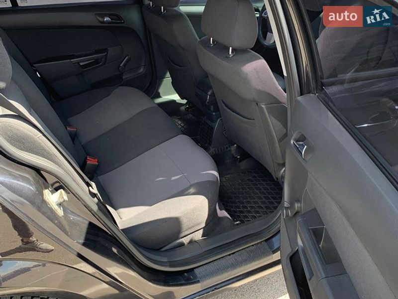Универсал Opel Astra 2008 в Львове