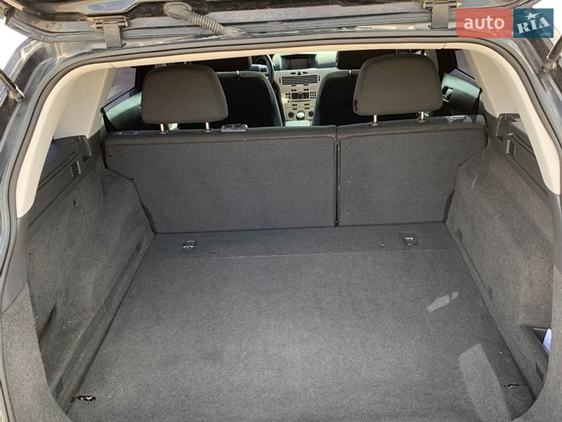Универсал Opel Astra 2008 в Львове
