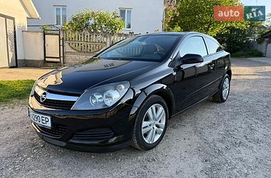 Хэтчбек Opel Astra 2007 в Черновцах