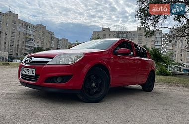 Хэтчбек Opel Astra 2008 в Запорожье