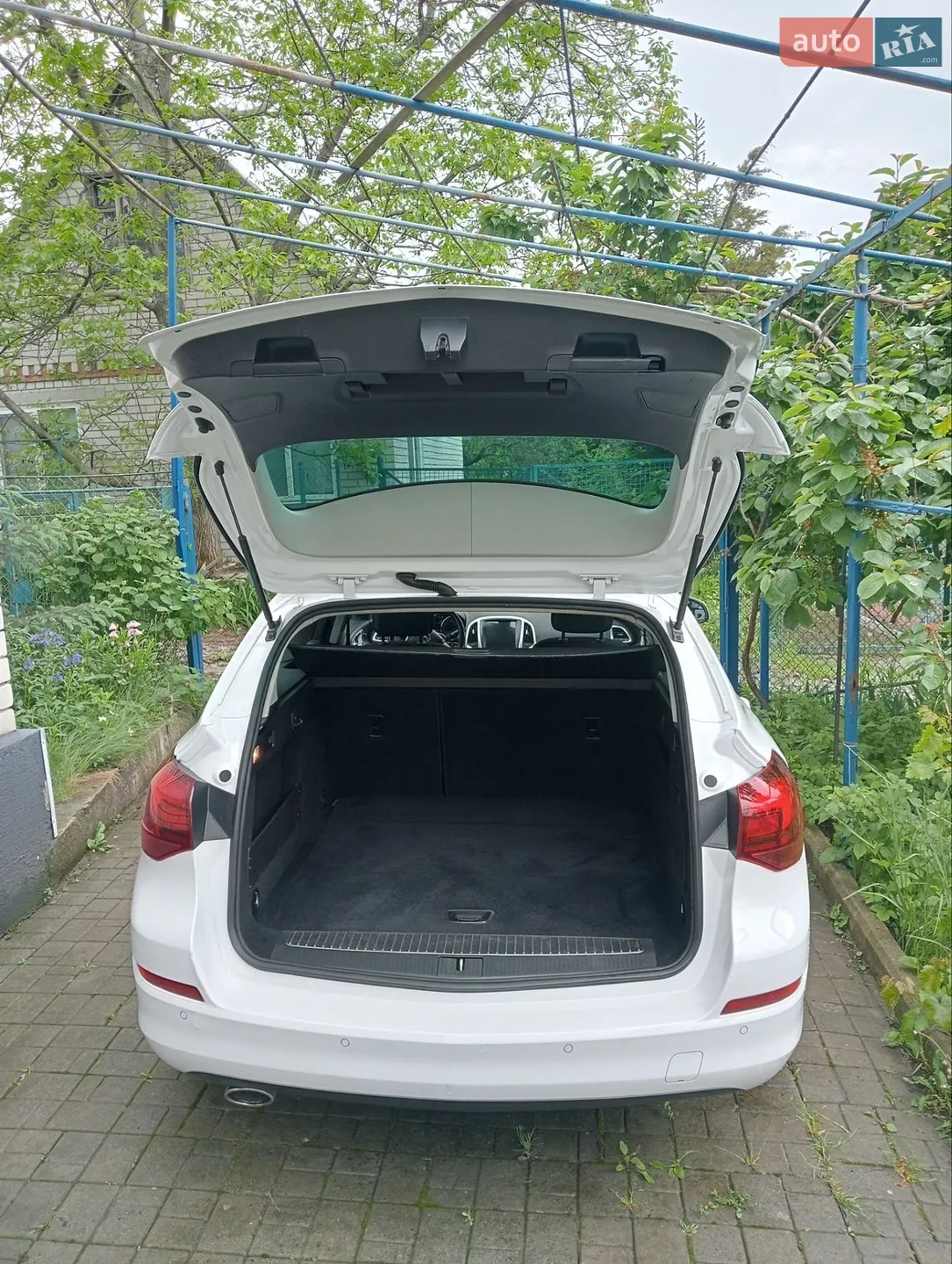 2011 Opel Astra - мініатюра 4