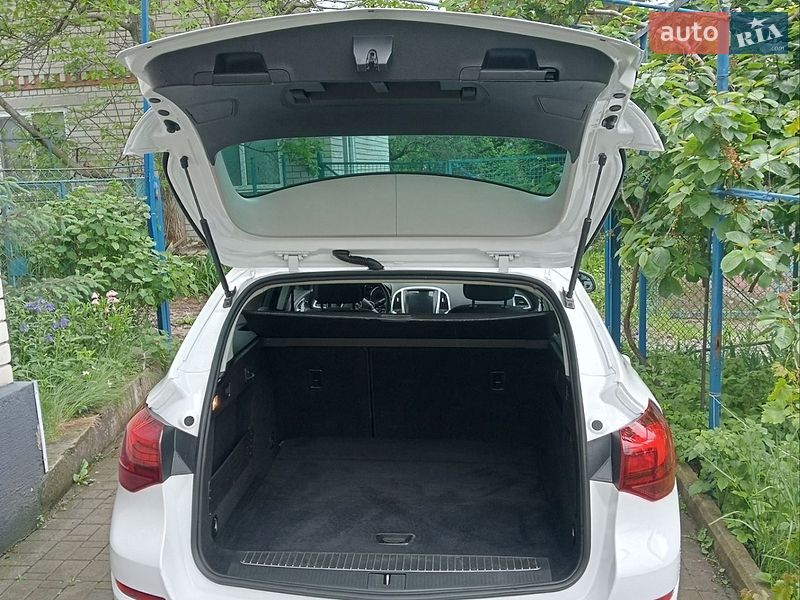 Универсал Opel Astra 2011 в Днепре