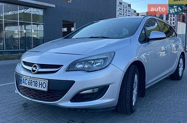 Универсал Opel Astra 2014 в Луцке